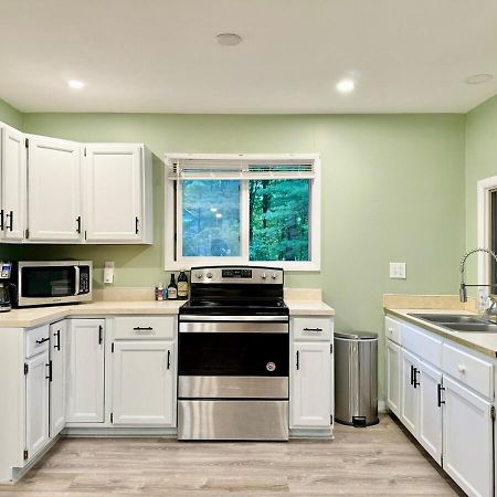 Cayuga Lake Cottage With Private Lake Access Washingtonville Exteriér fotografie