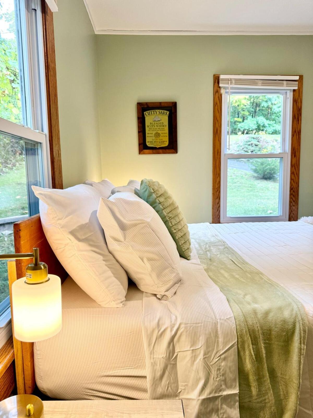 Cayuga Lake Cottage With Private Lake Access Washingtonville Exteriér fotografie